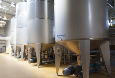 Pulp (mash) tanks