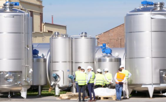 Produkcja zbiorników ze stali nierdzewnej