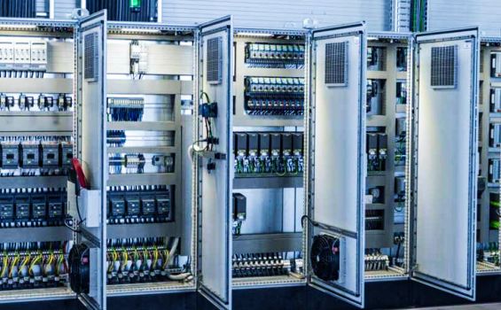 Programmierung und Schaltschrankbau